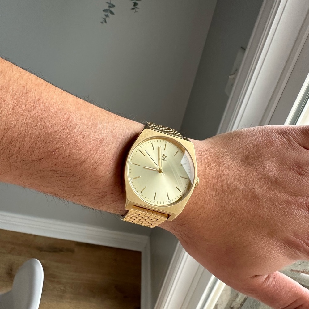 Adidas Watch - Picture 3 of 8